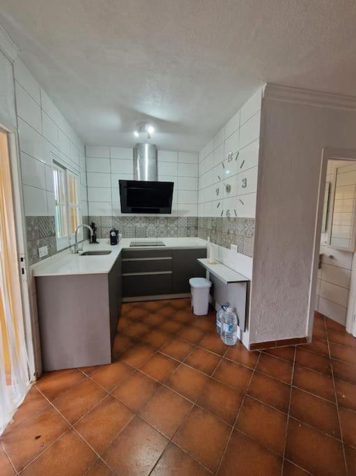 Chalet A 2 Kilometros De La Playa チクラナ・デ・ラ・フロンテーラ エクステリア 写真
